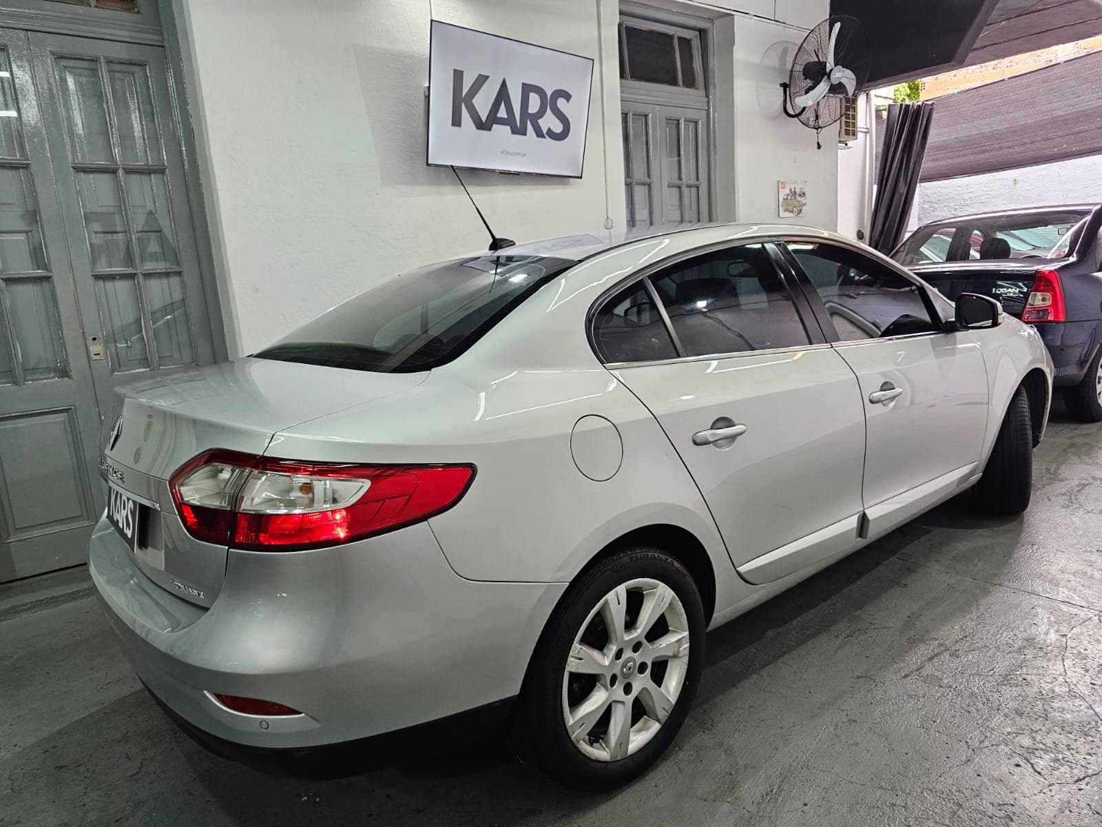 RENAULT FLUENCE 2.0 PRIVILEGE CVT 2015