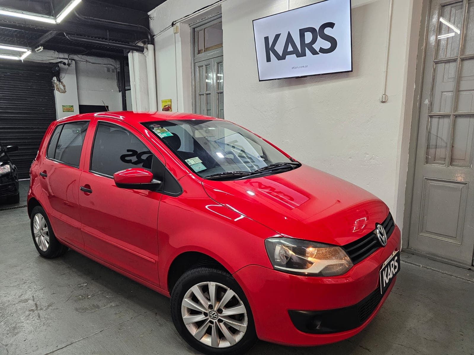 VOLKSWAGEN FOX 1.6 5 P. COMFORTLINE 2012